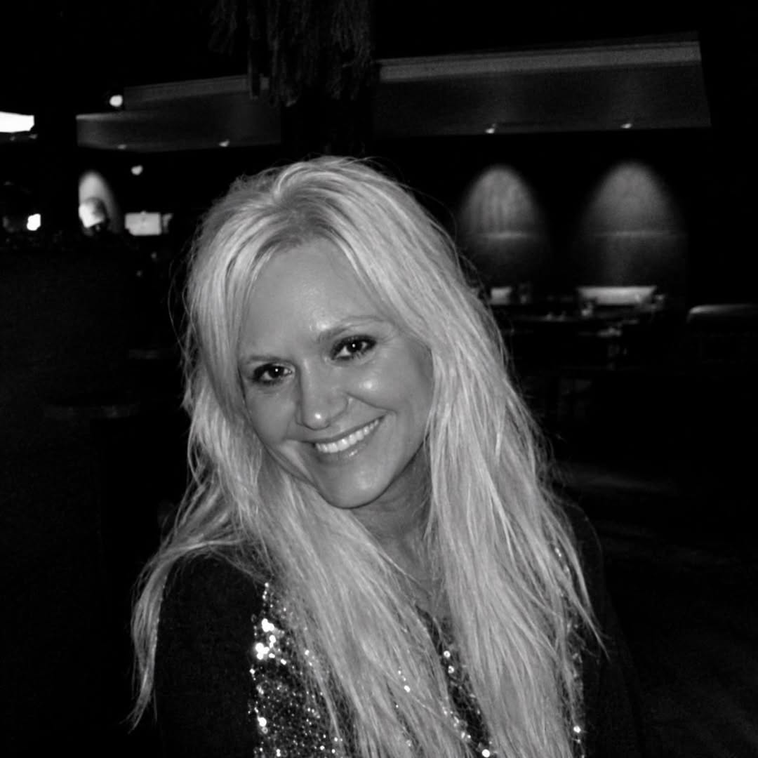 Rena, Client Coordinator and Owner of Enterprise Auto Transport